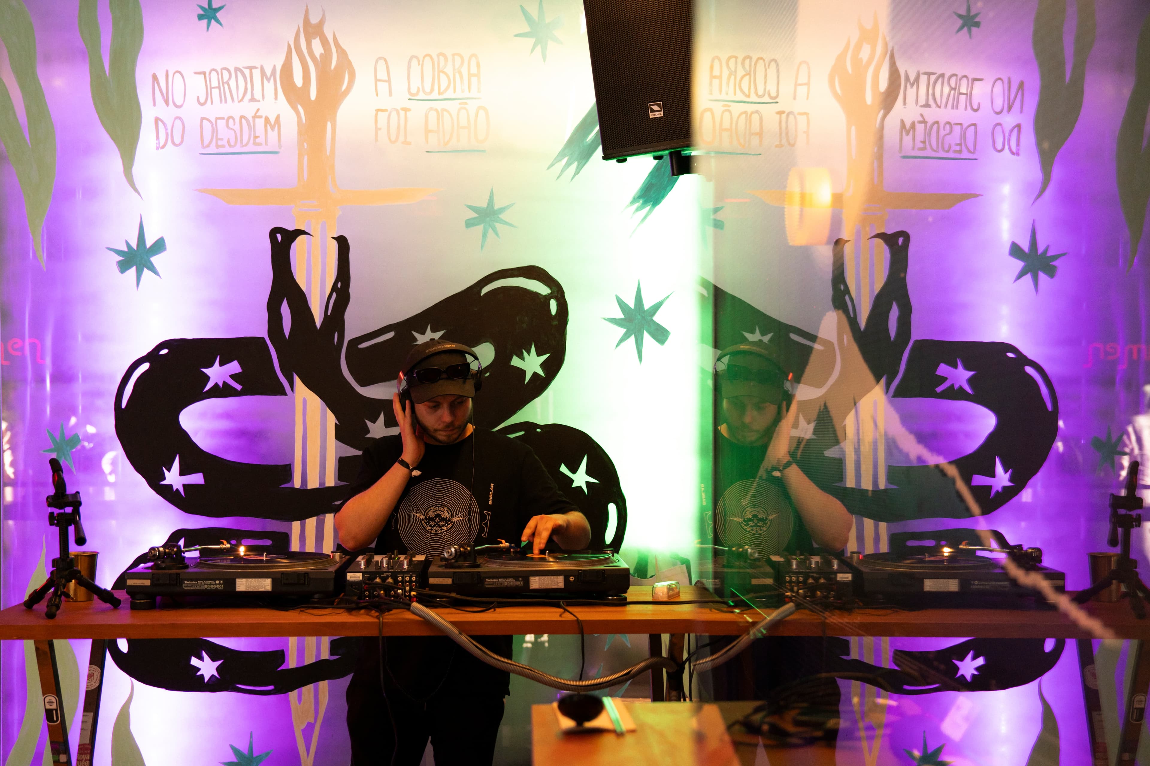 Ramen Break - Dj Booth